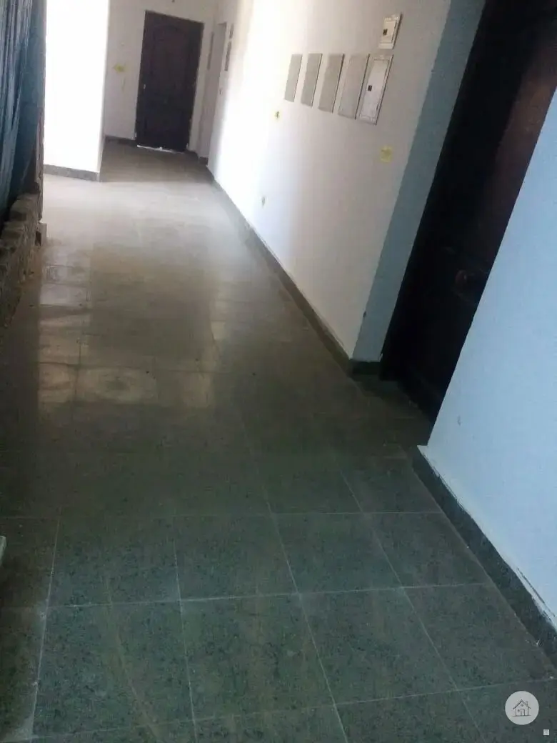 للبيع شقة فى كمبوند تيباروز التجمع