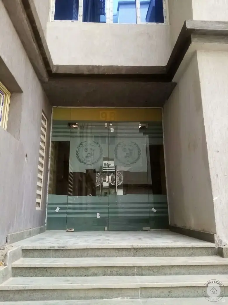 للبيع شقة فى كمبوند تيباروز التجمع