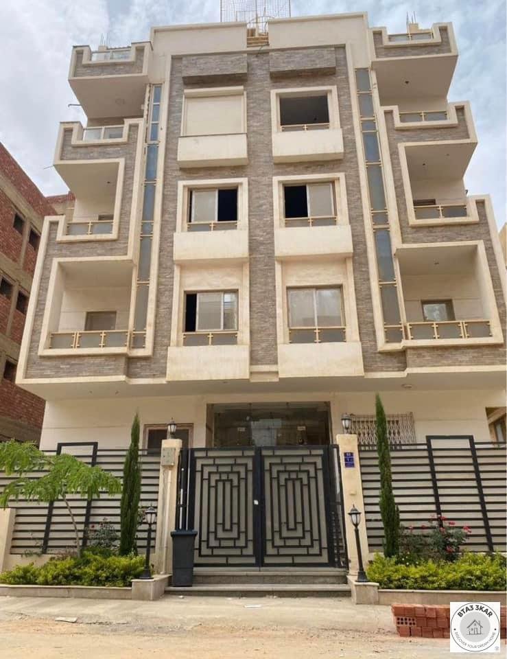 دور متكرر 167 م استلام فوري خطوات من قطامية ديونز ، دبل فيو