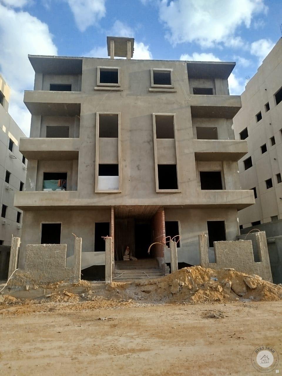 شقة دور متكرر بالنرجس الجديدة 175 م بتسهيلات في السداد واستلام فوري