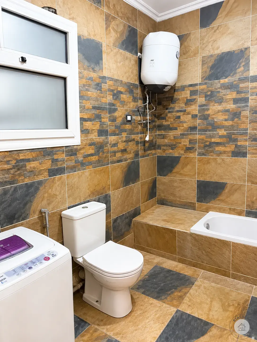 Super deluxe furnished apartment with private entrance for rent