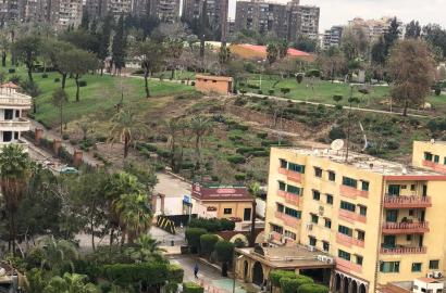 شقة للبيع بمدينة نصر موقع مميز -  مطلة علي الحديقة الدولية