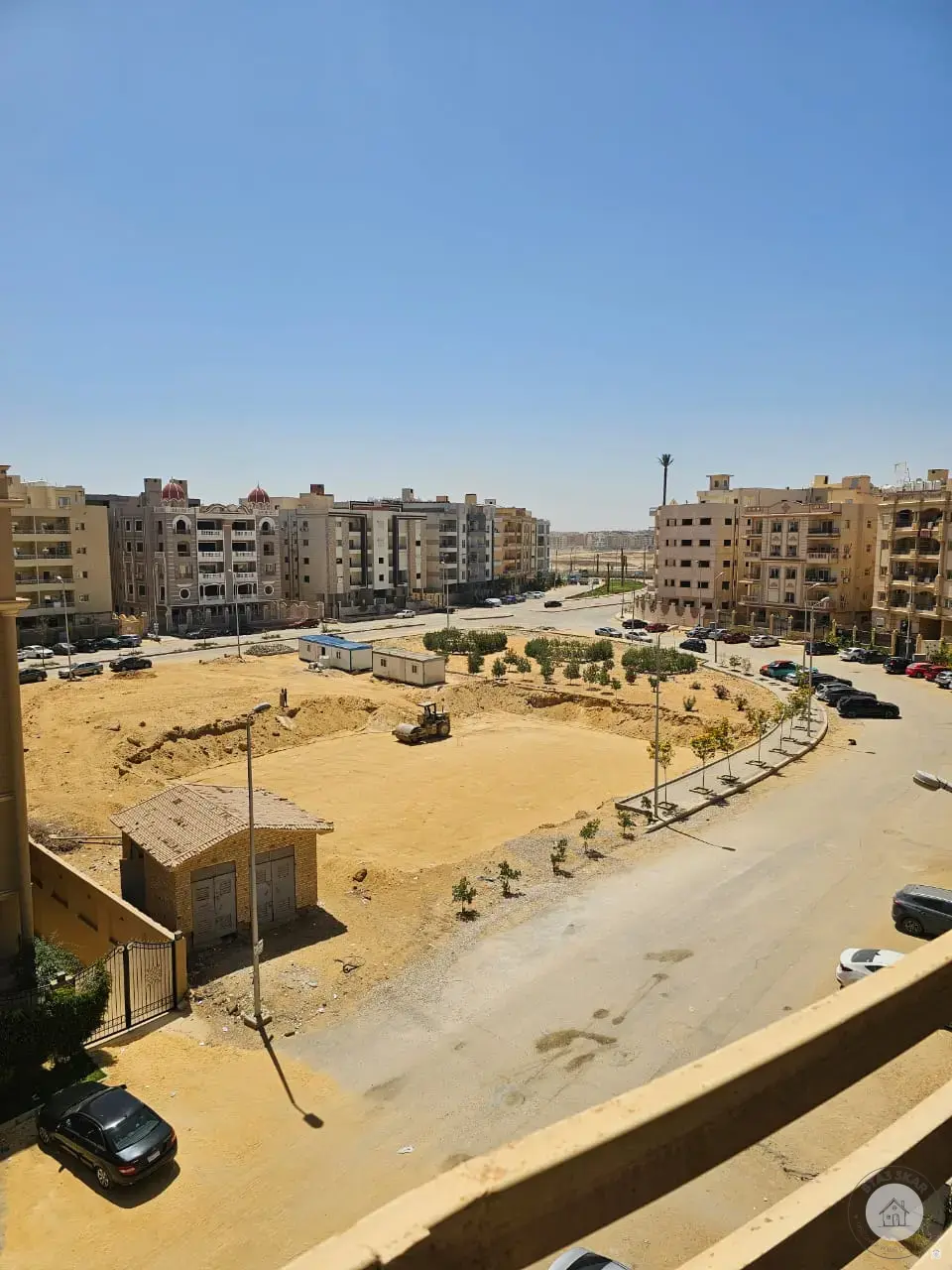 شقة 181 دور متكرر امامي فيو مفتوح بمنطقة اللوتس تاني صف من شارع التسعين