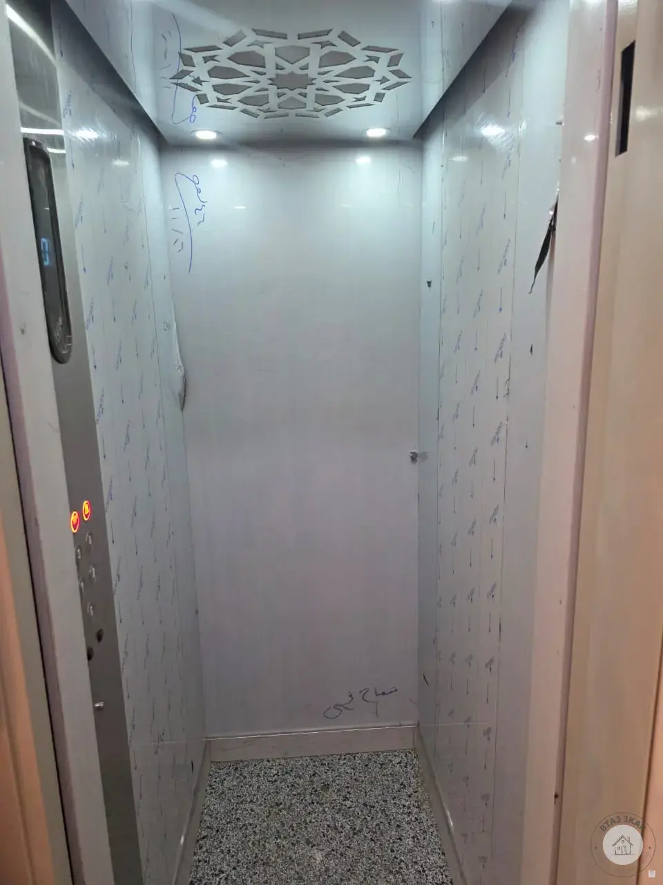 شقة دور متكرر استلام فوري بالاسانسير علي محور محمد نجيب 195 م بالاندلس 2