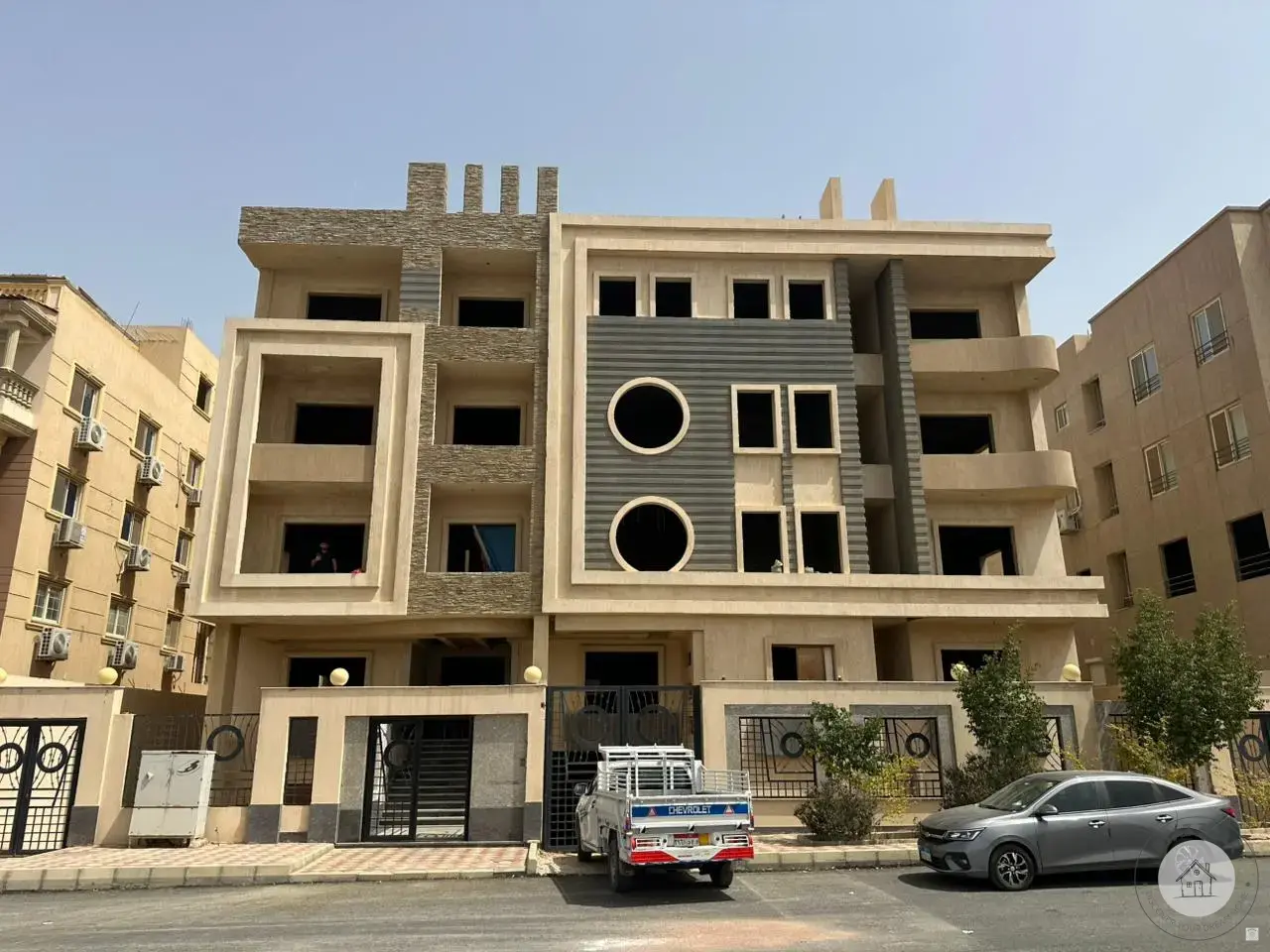 مشروع صف اول علي قطامية ديونز بالاندلس 2 استلام فوري ادوار متكررة ومساحات متنوعة
