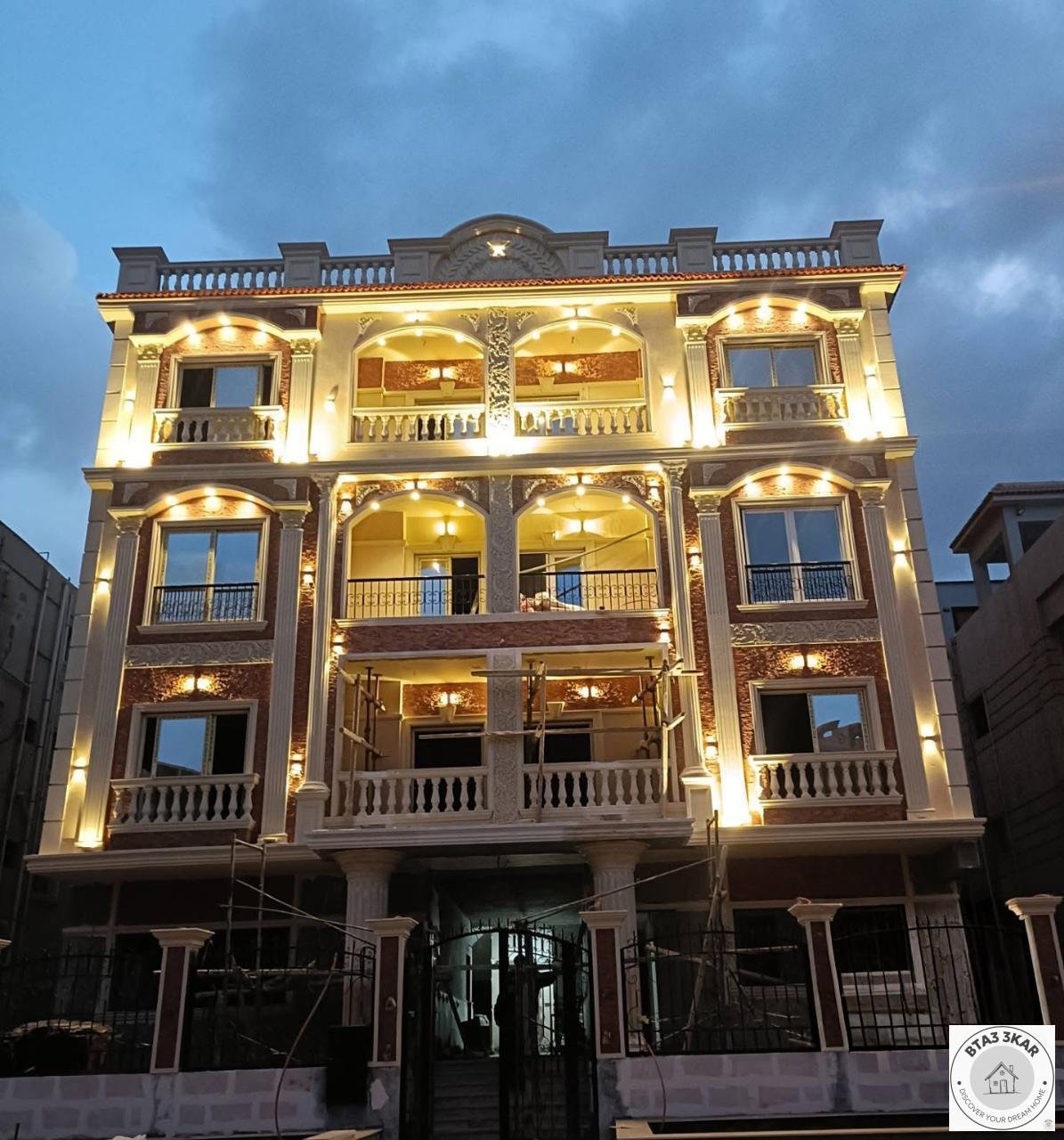 البنفسج 12 واجهة بحري 200 م دور متكرر فيو جاردن