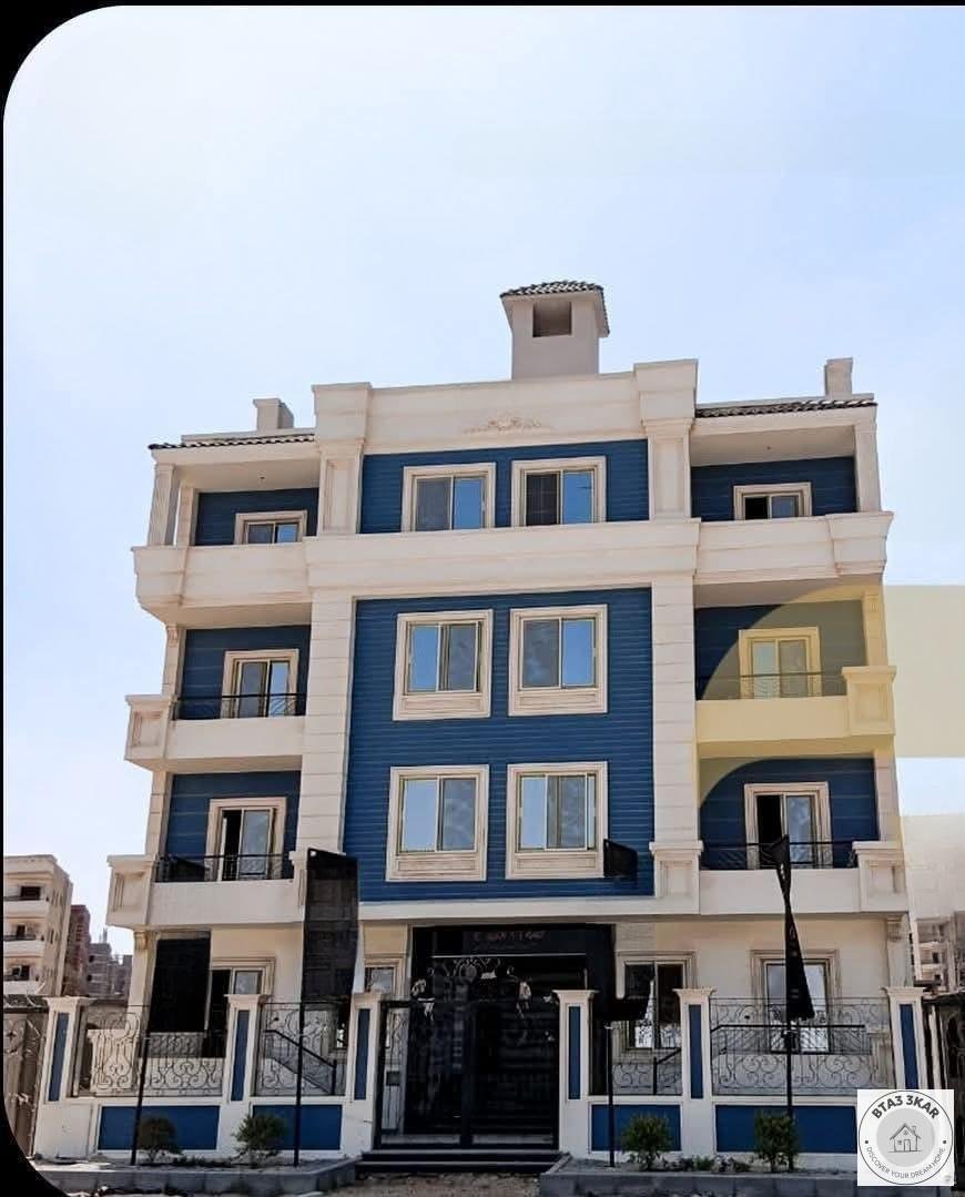 شقة 156 م بالحي التكميلي امام كمباوند الاشرافية دور متكرر استلام فوري