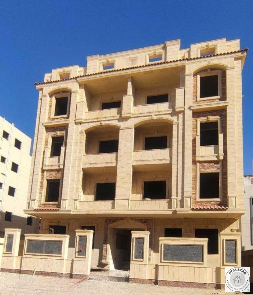 شقة مميزة بالنرجس الجديدة داخله صريحة من طلعت حرب و جمال عبدالناصر 171 م