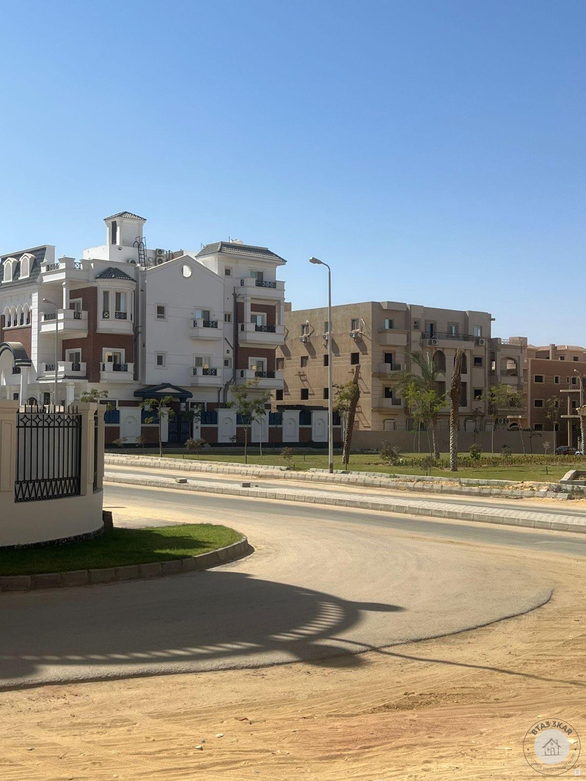 فيلا دوبلكس بمساحة 500 م دقيقة من ش التسعين ،، استلام فوري