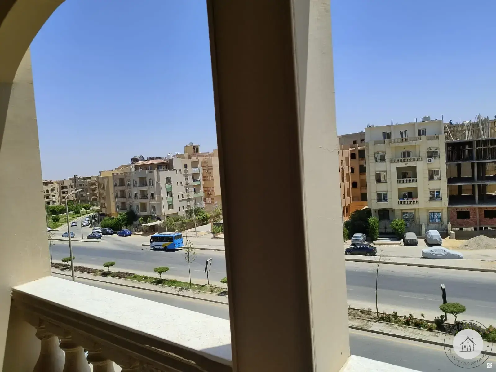 شقة 220متر دور تالت,صف أول علي محور الجزيرة مباشر
