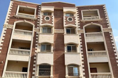 3-Bedroom Apartment for Sale, 160 m², 1st Floor – Gardenia, New Cairo